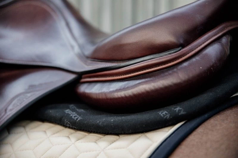 Kentucky Horsewear Kentucky Horswear Half Pad Impact Equalizer 10mm 4 Kentucky Horsewear Kentucky Horswear Half Pad Impact Equalizer 10mm - Image 4