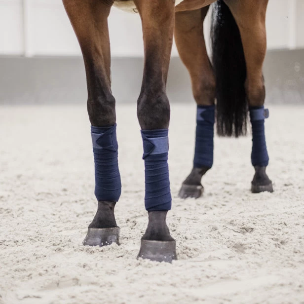 Kentucky Horsewear Fleece Bandages Glitter 5 Kentucky Horsewear Fleece Bandages Glitter - Image 5