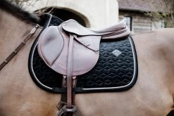Sports - Equestrian -Sports - Equestrian 8084 c72f5947 9165 4c0e 909a f8ec27fe64b7
