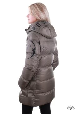 Vestrum Winter Down Jacket Long Ladies Collalbo Dark Green -Sports - Equestrian IMG 0298