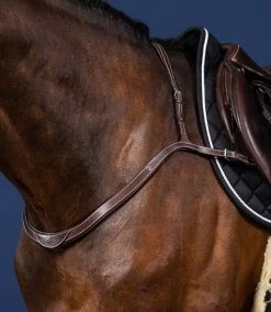 Dyon US Collection Breast Collar With Bridge Brown